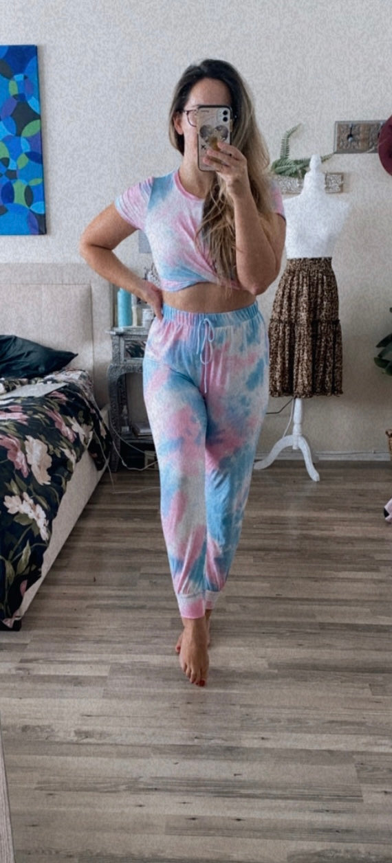 Travel Break Tie-dye Set